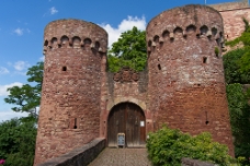 Burg Gamburg Main Gate WM null
